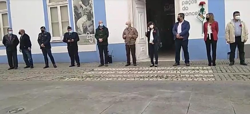 25 de Abril – Cerimónia Içar da Bandeira