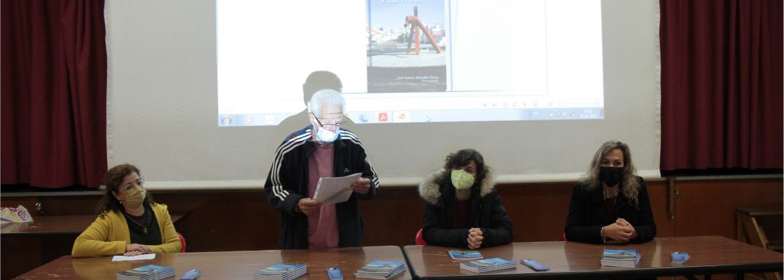 Apresentação do Livro “Caminhos e Carreiros”