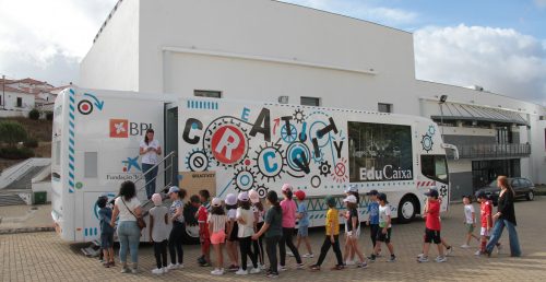 Creactivity Bus