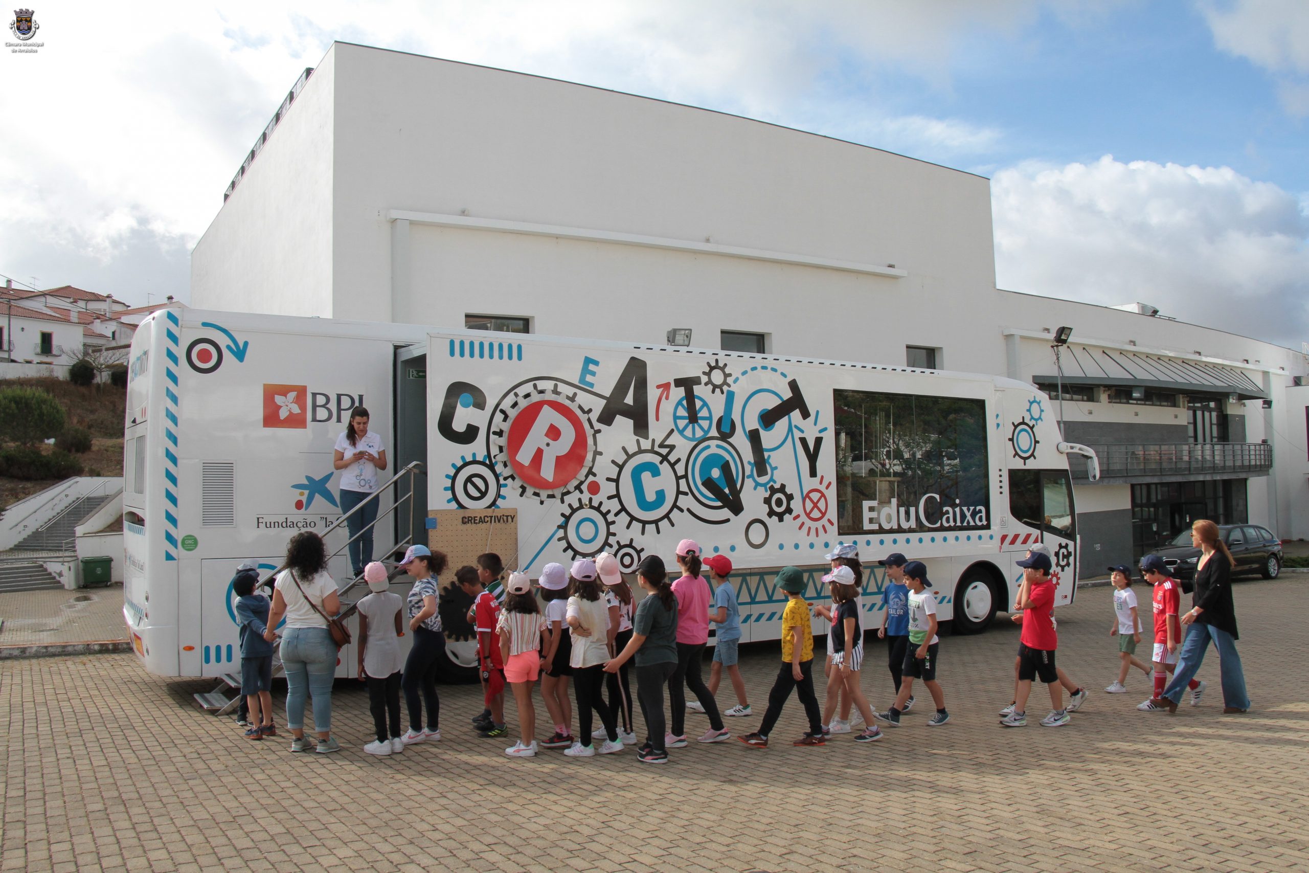 Creactivity Bus